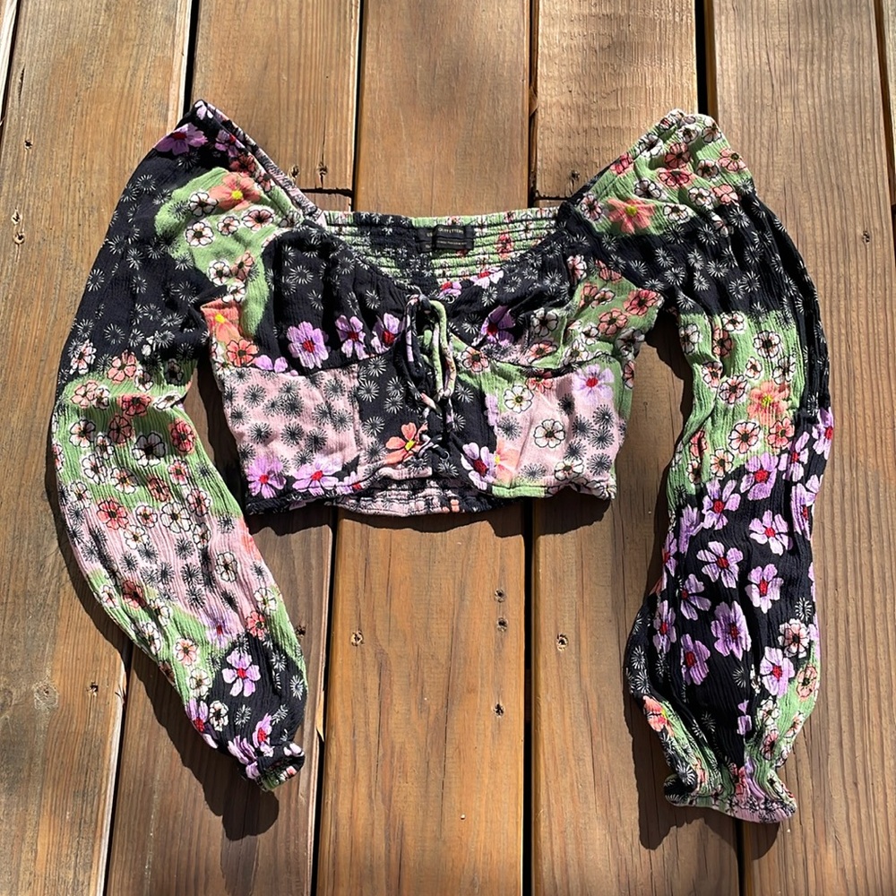 Urban Outfitters UO Myra Printed Lace-Up Crop Top XS